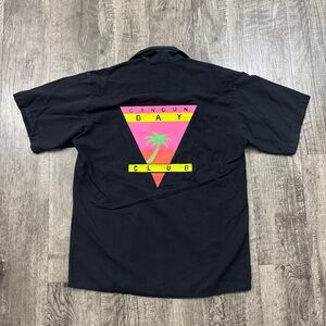 Vintage Cancun Bay Club Mexico Destination Souvenir Button Shirt